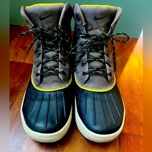 Men’s Nike Winter Boots